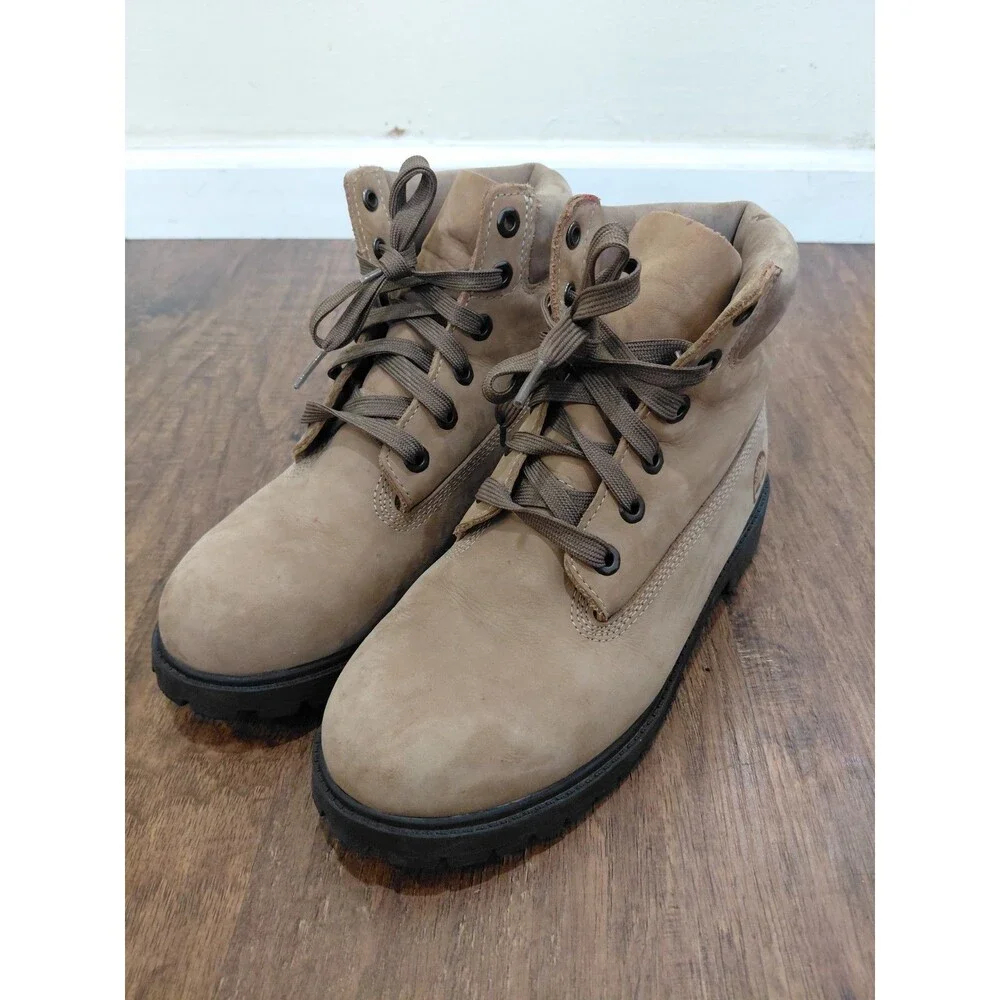 Timberland Boots Tan Leather Boys  Size 5.5 Waterproof